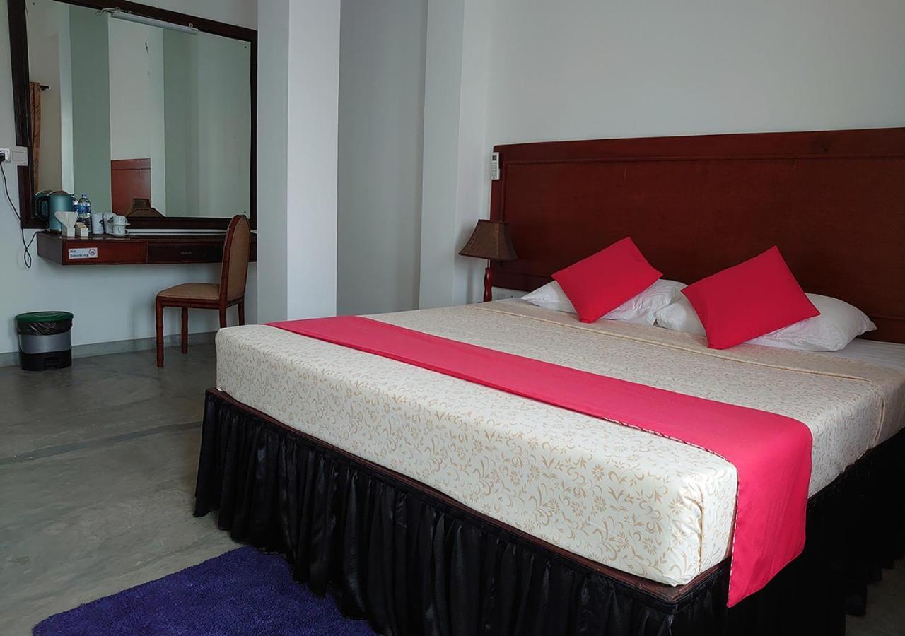 Sea Breeze Ambalangoda Ambalangoda  Luaran gambar
