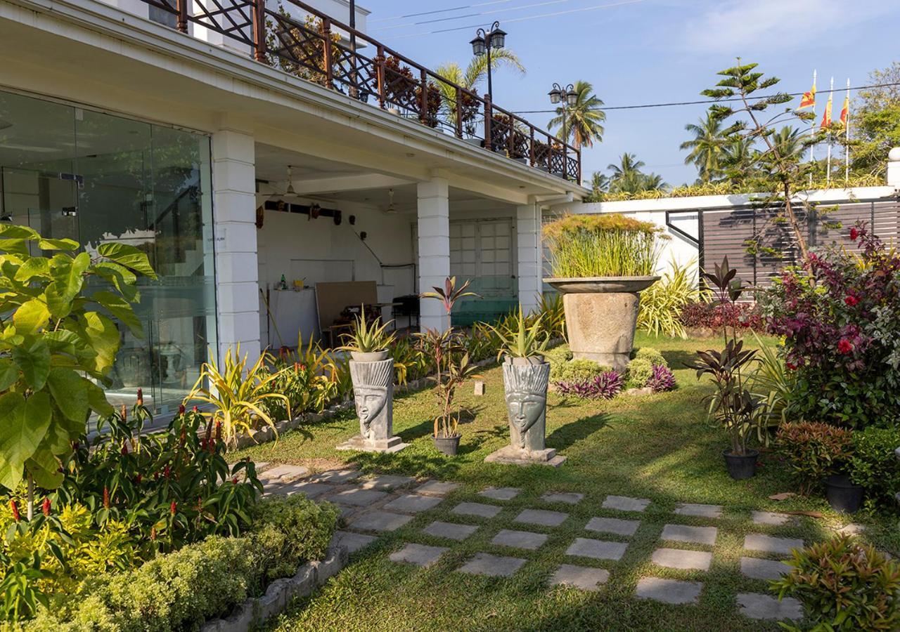 Sea Breeze Ambalangoda Ambalangoda  Luaran gambar